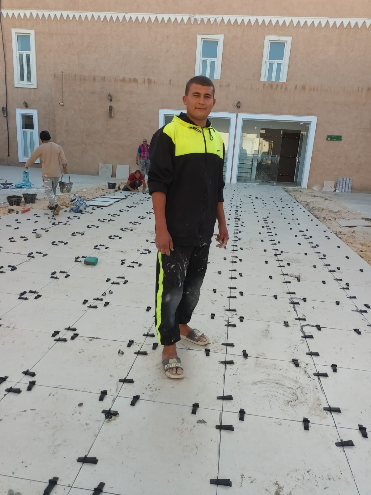 تركيب بلاط متداخل انترلوك الرياض