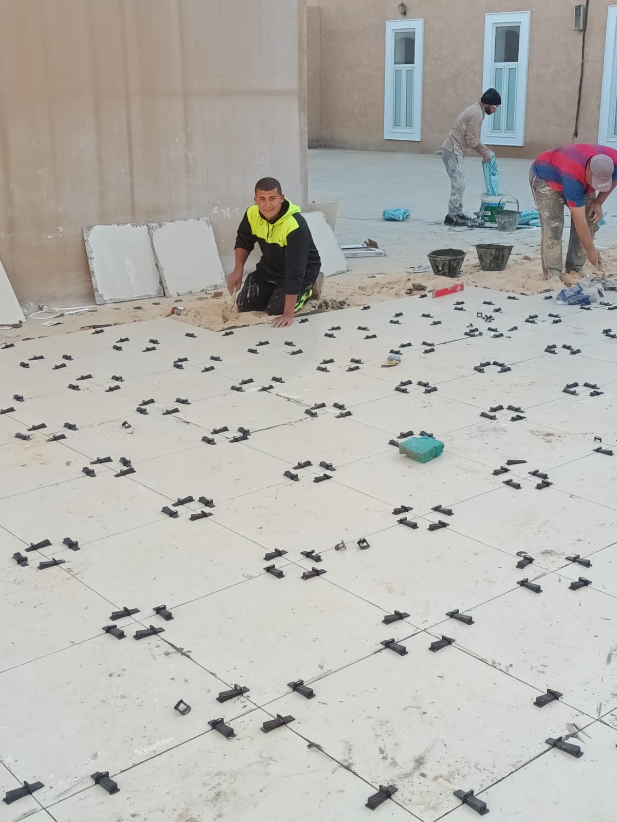 فني تركيب بورسلان ليزر الرياض